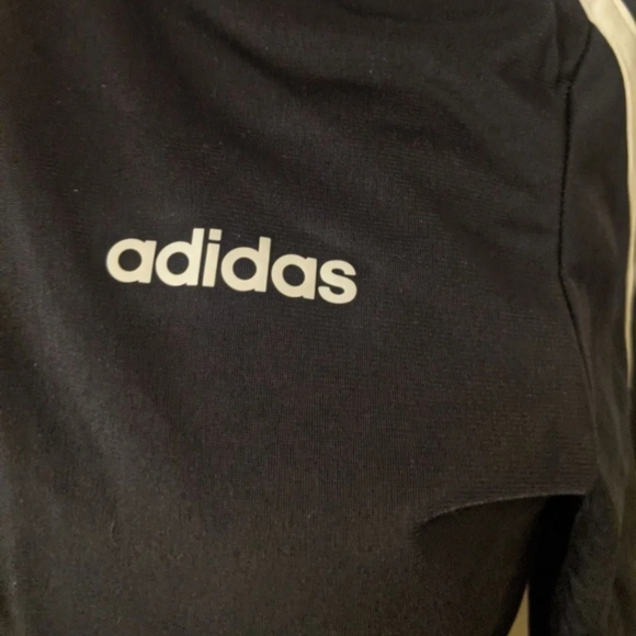 Classic Adidas track jacket - Picture 7 of 11
